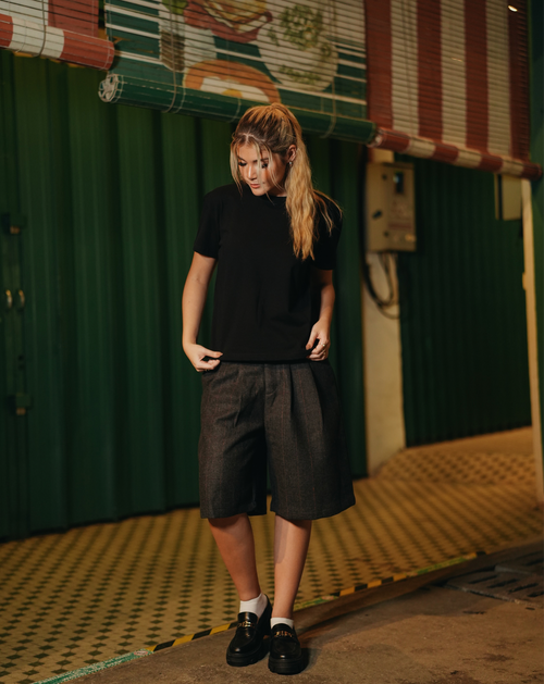 "Kurin" 01 Tee Black