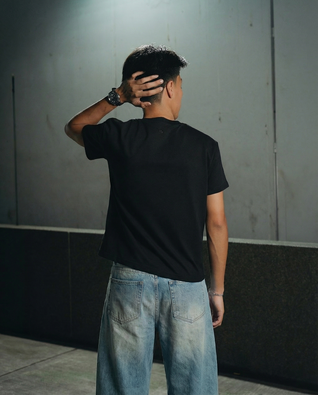 "Kurin" 01 Tee Black